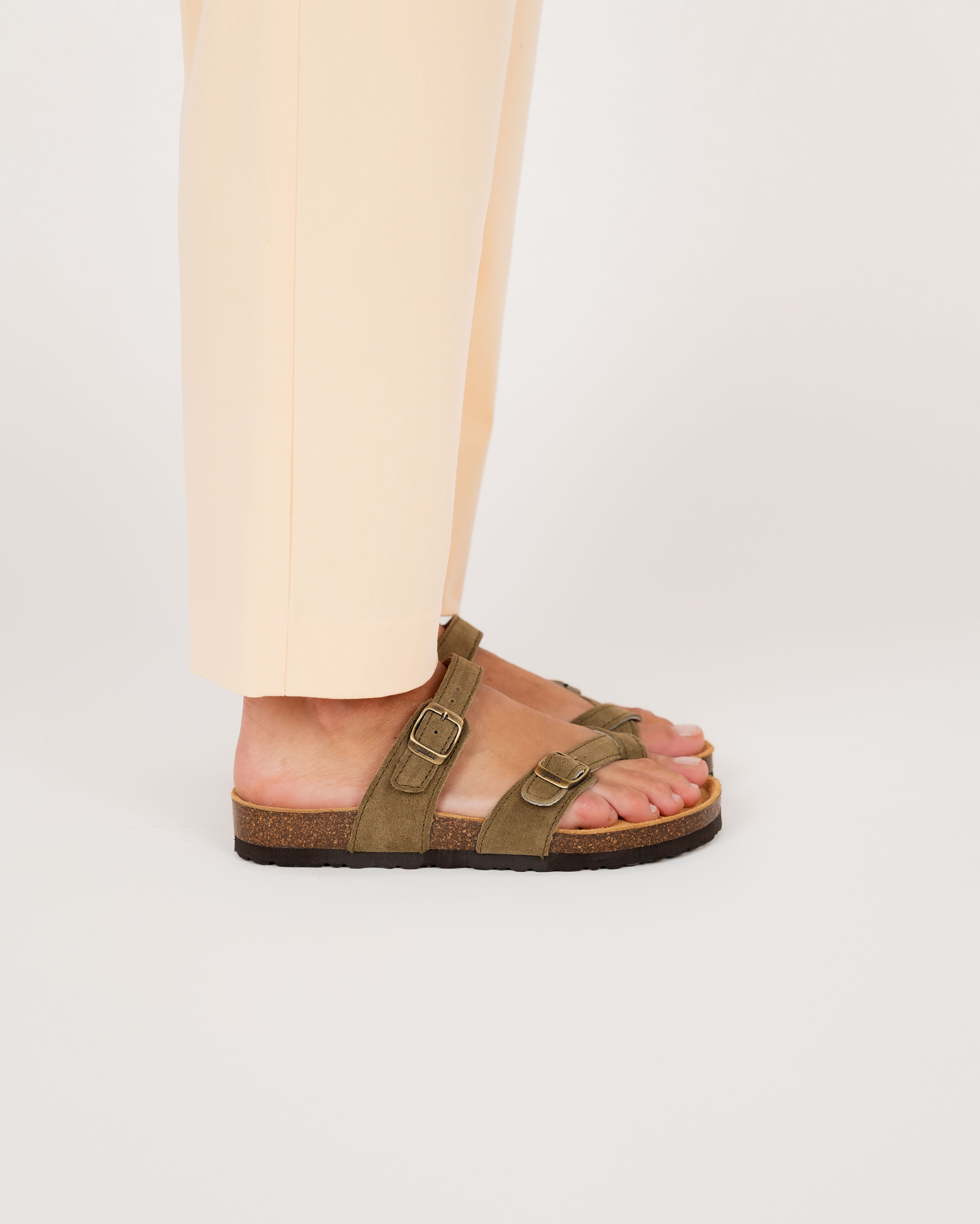 Gamuza ámbar verde caqui