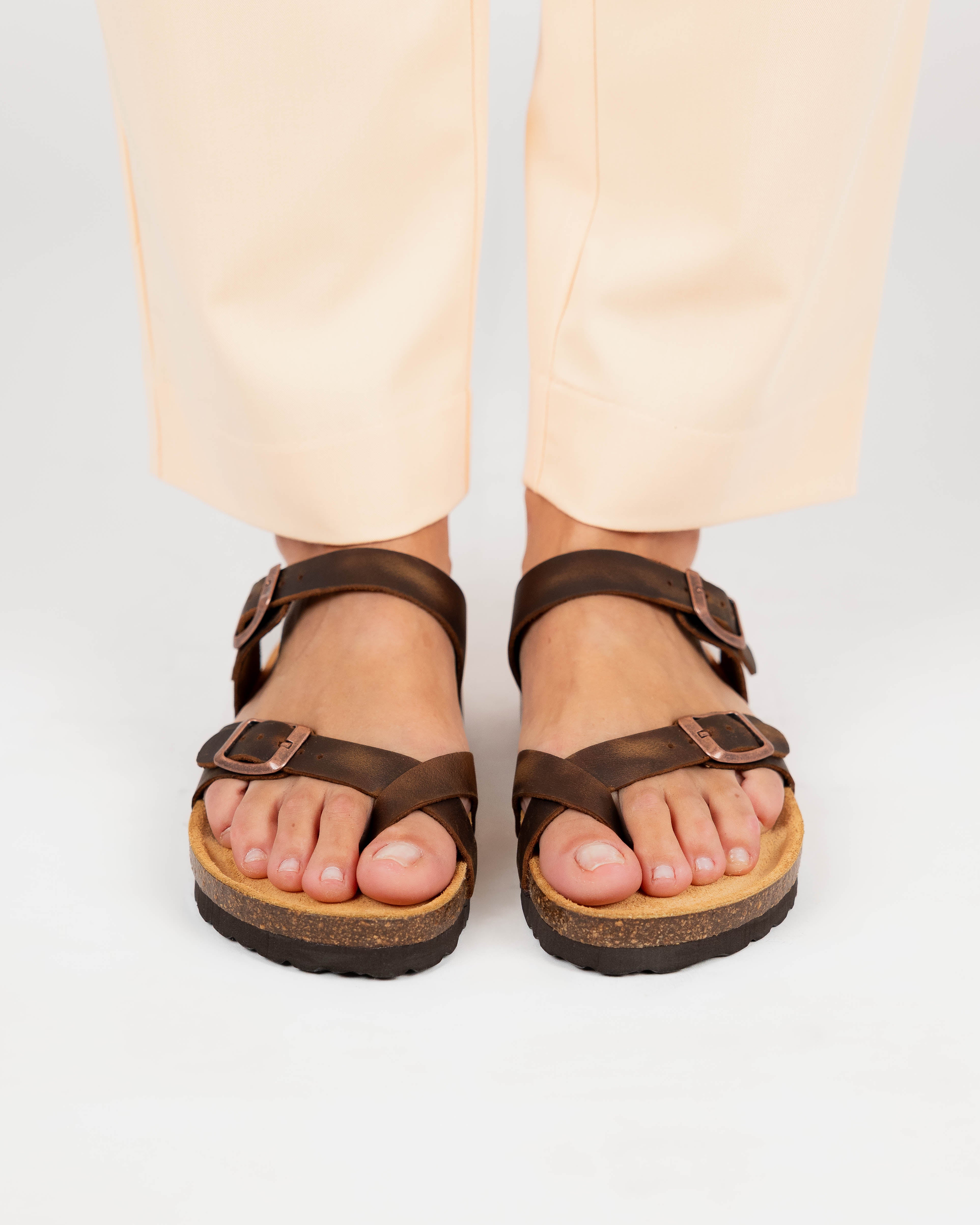 Âmbar Pele Castanho Envelhecido