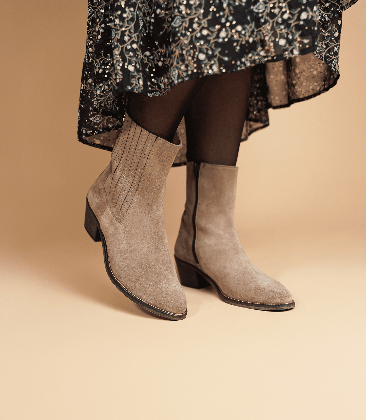 Bota Western Camurça Taupe