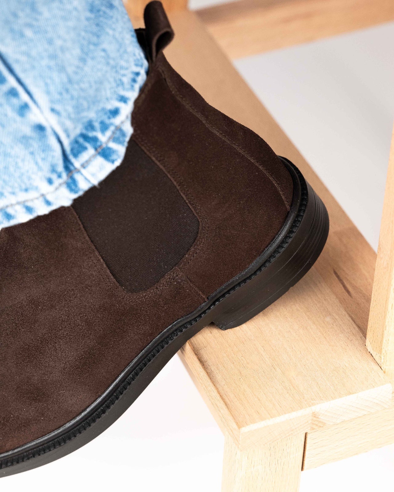 Rambler Brown Suede