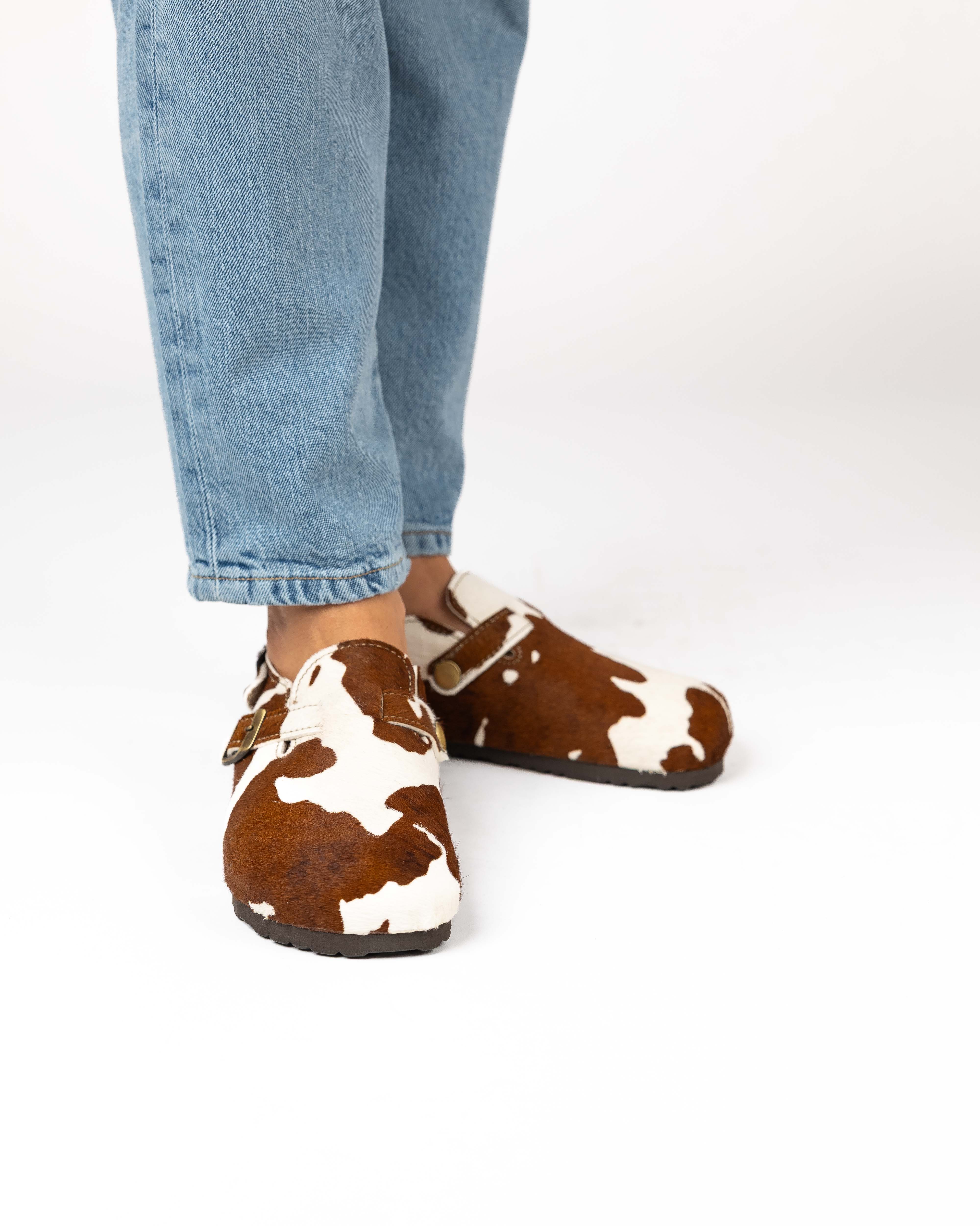 Sandálias Mules Cow Castanho